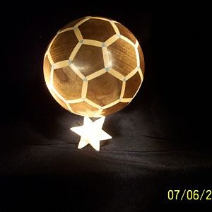 SOCCER BALL ON STAR