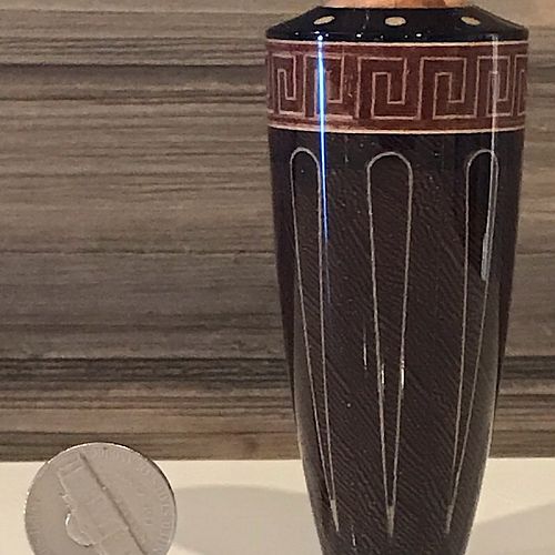 Segmented mini vase