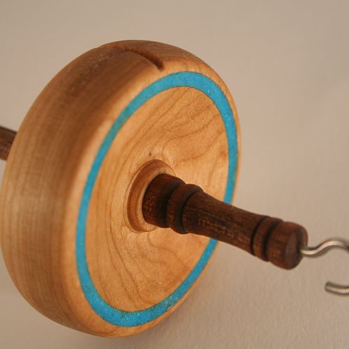 Drop spindle with Turquoise Inlay