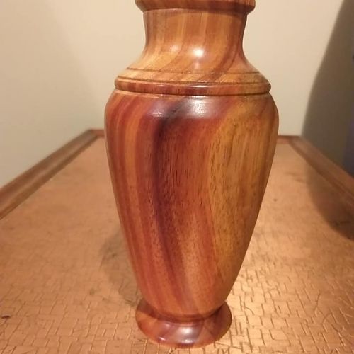 Tasmanian Blackwood vase