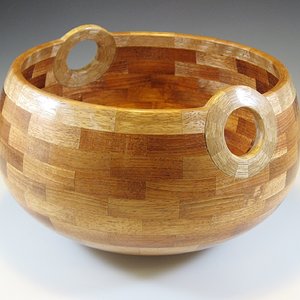 Segmented Vessel with Lugs