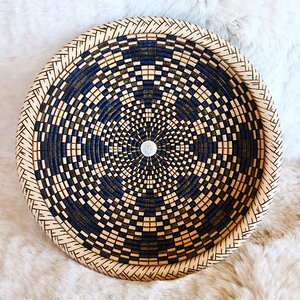 Thistle Basket Illusion - Front