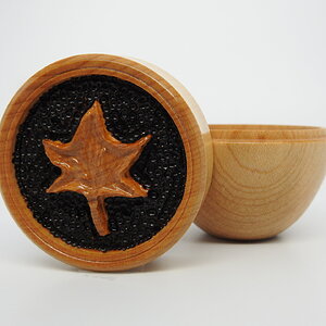 Sweetgum Leaf Lidded Box