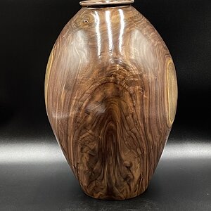 Walnut HF Vase #492