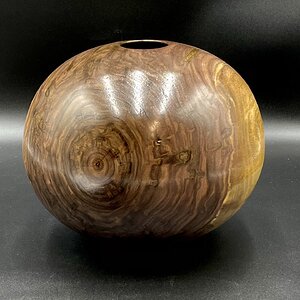 Walnut Hollow Form