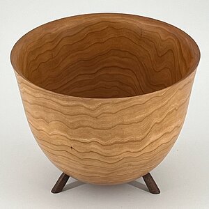 Serial 24021 Model BCDE0907 Cherry end grain bowl