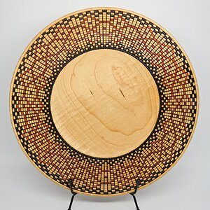 Platter with Basket Illusion Decoration