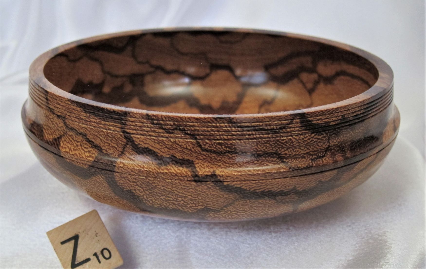 #2175 Marblewood ring dish.