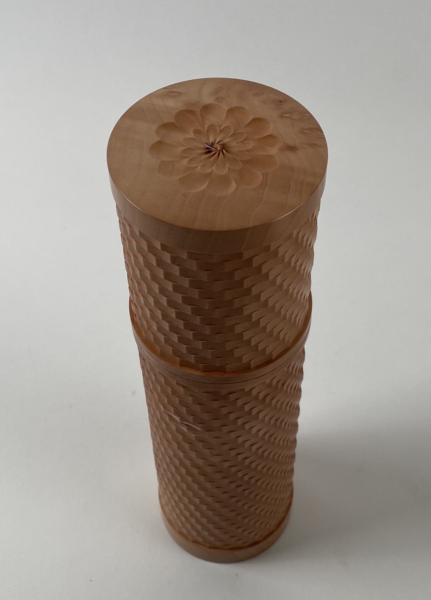 Arbutus Pepper Mill