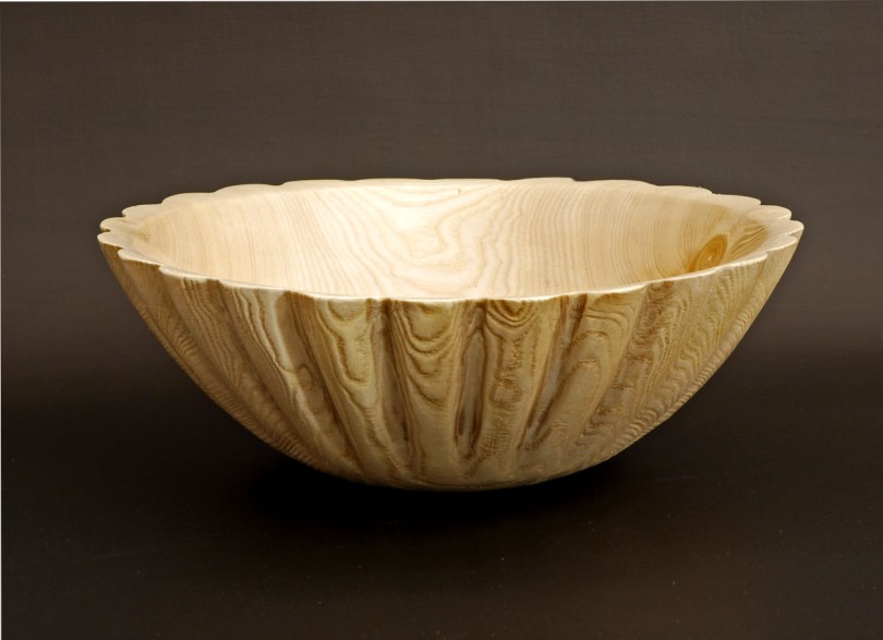 Bleached Fluted Ash Bowl 5256