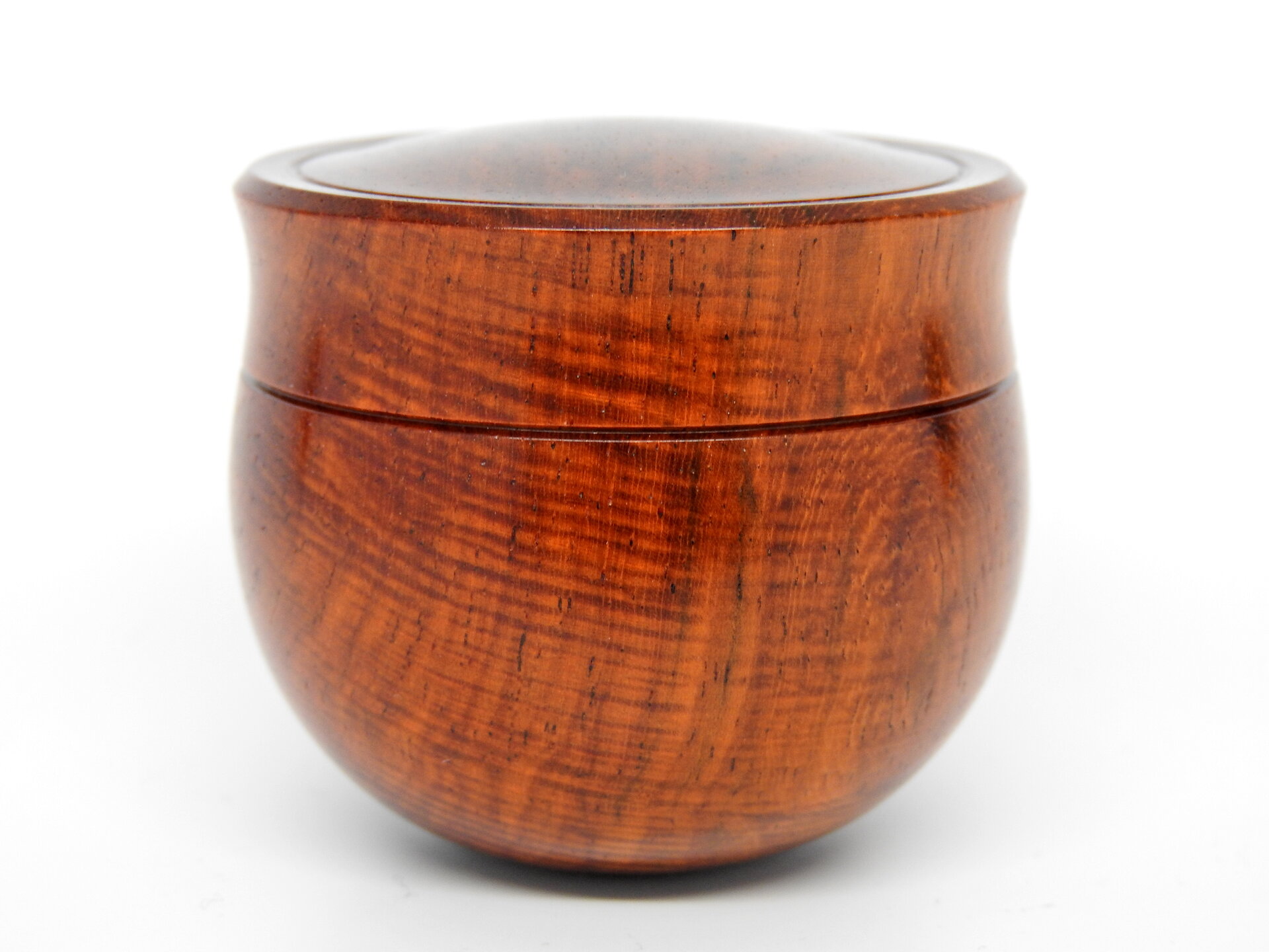 Curly Siamese Rosewood Round Bottom Box