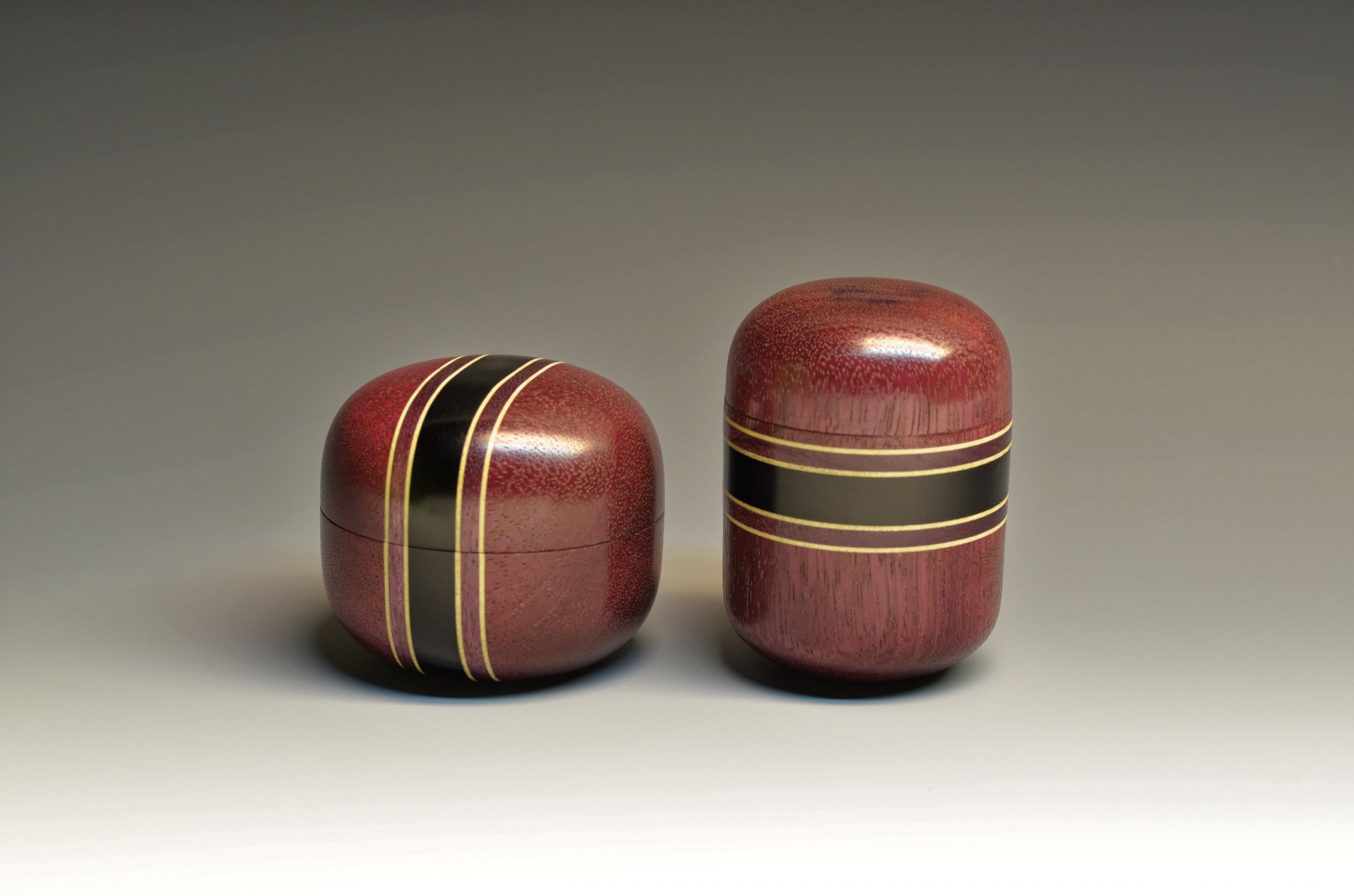 Double lidded boxes