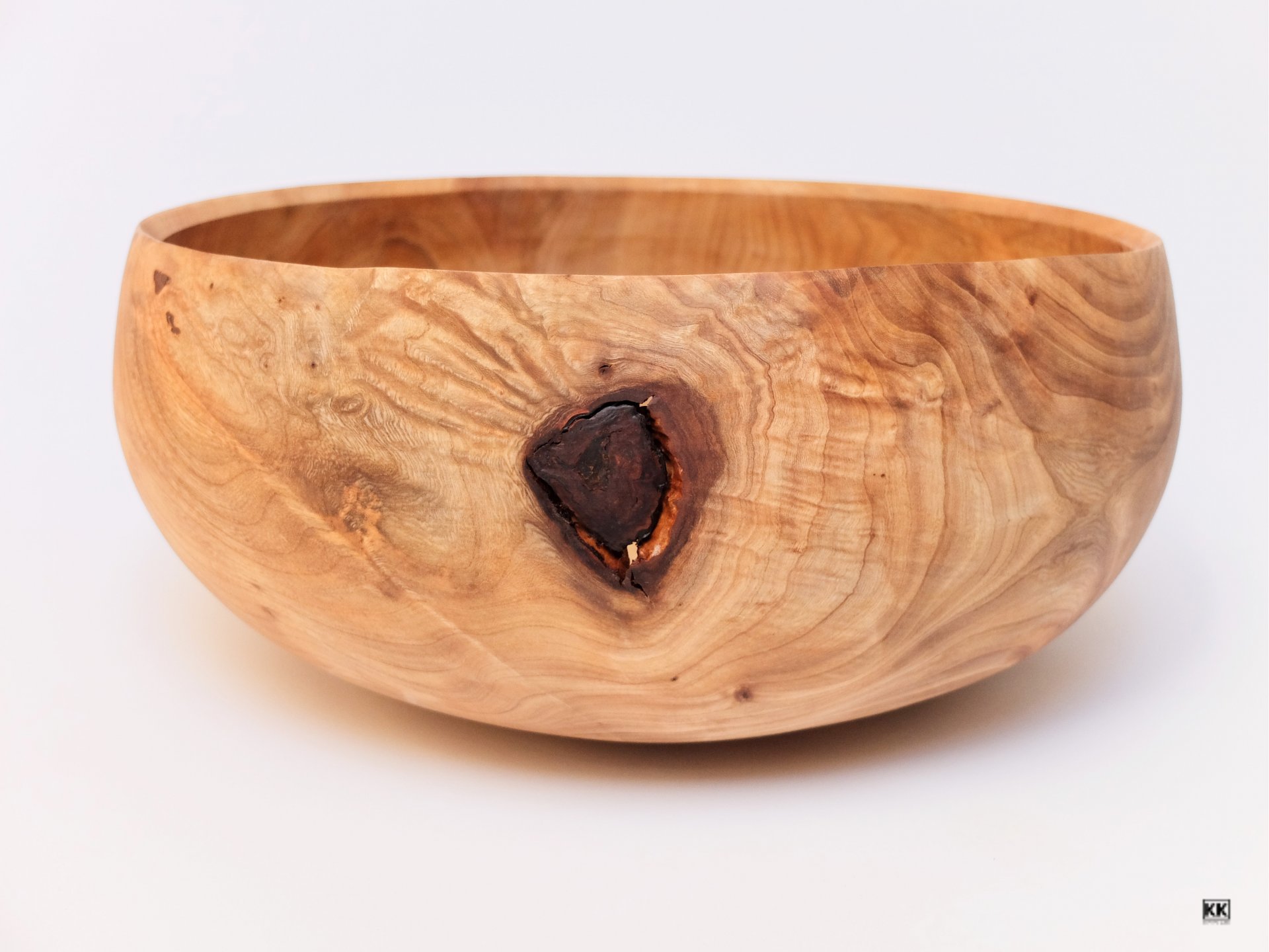 Elm Bowl with knot-hole feature