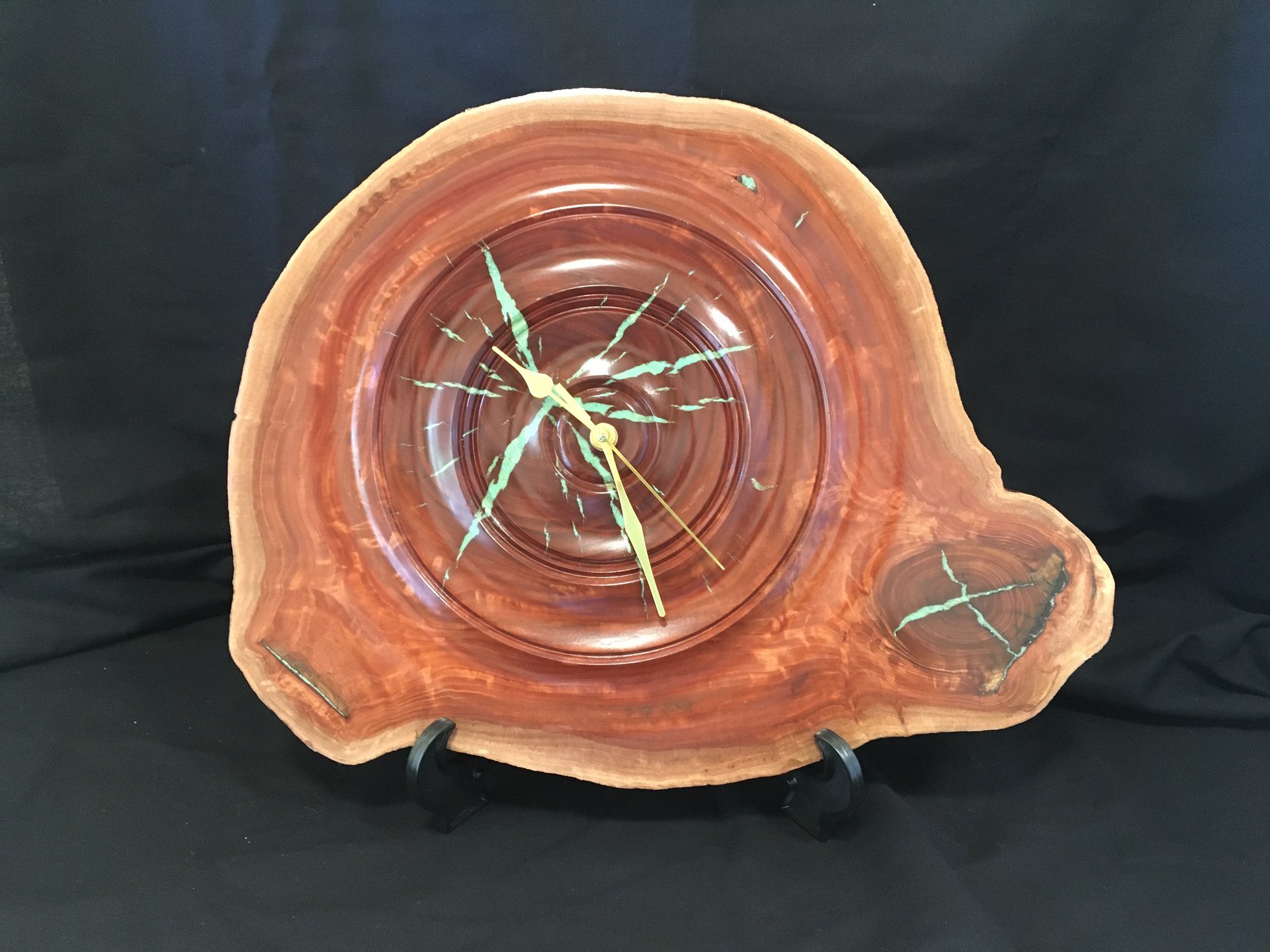 Eucalyptus clock