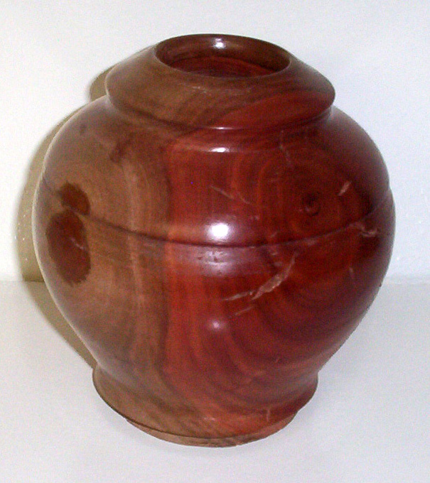 Eucalyptus Closed Vessel