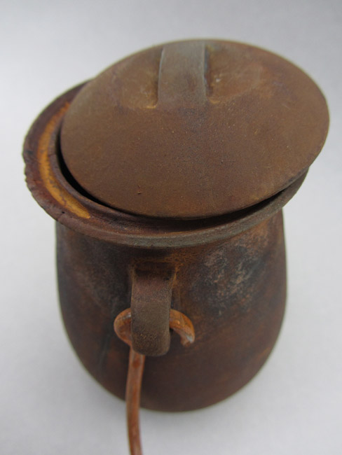 Iron pot top