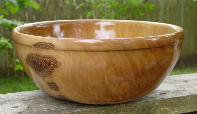 large_ash_bowl_with_bark