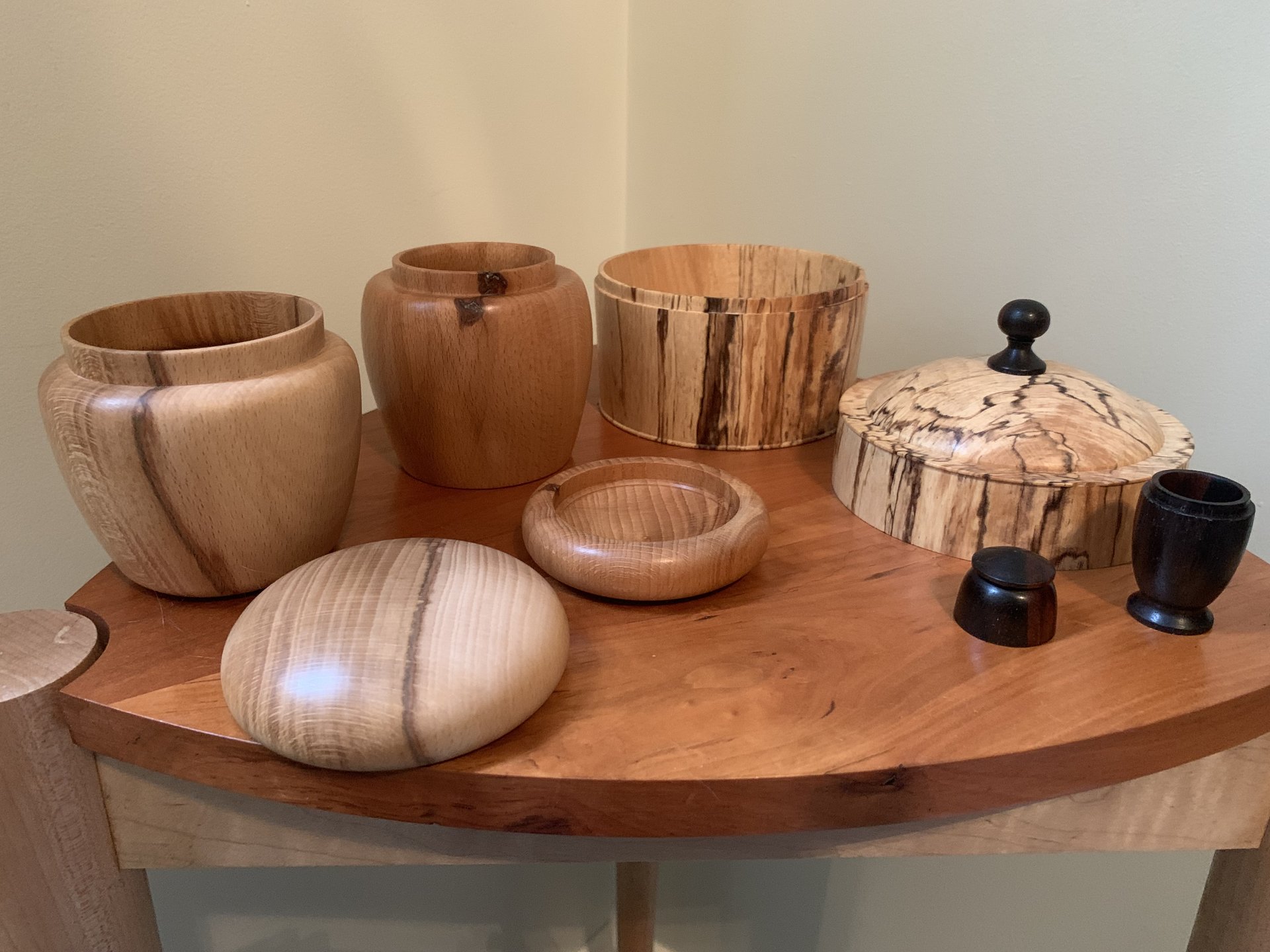 Lidded boxes