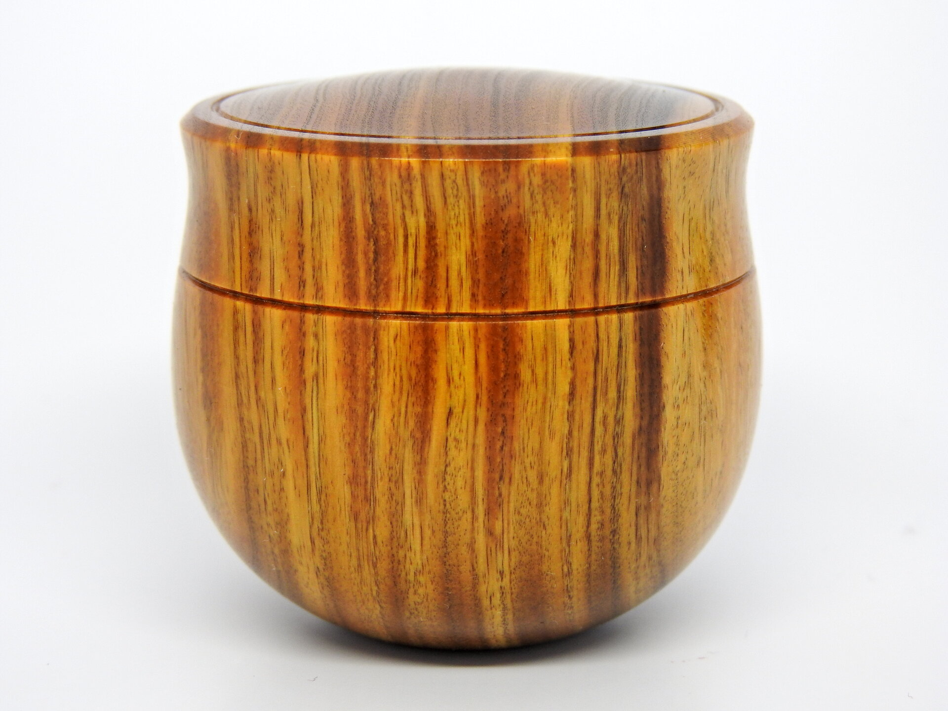 Lignum Vitae Round Bottom Box