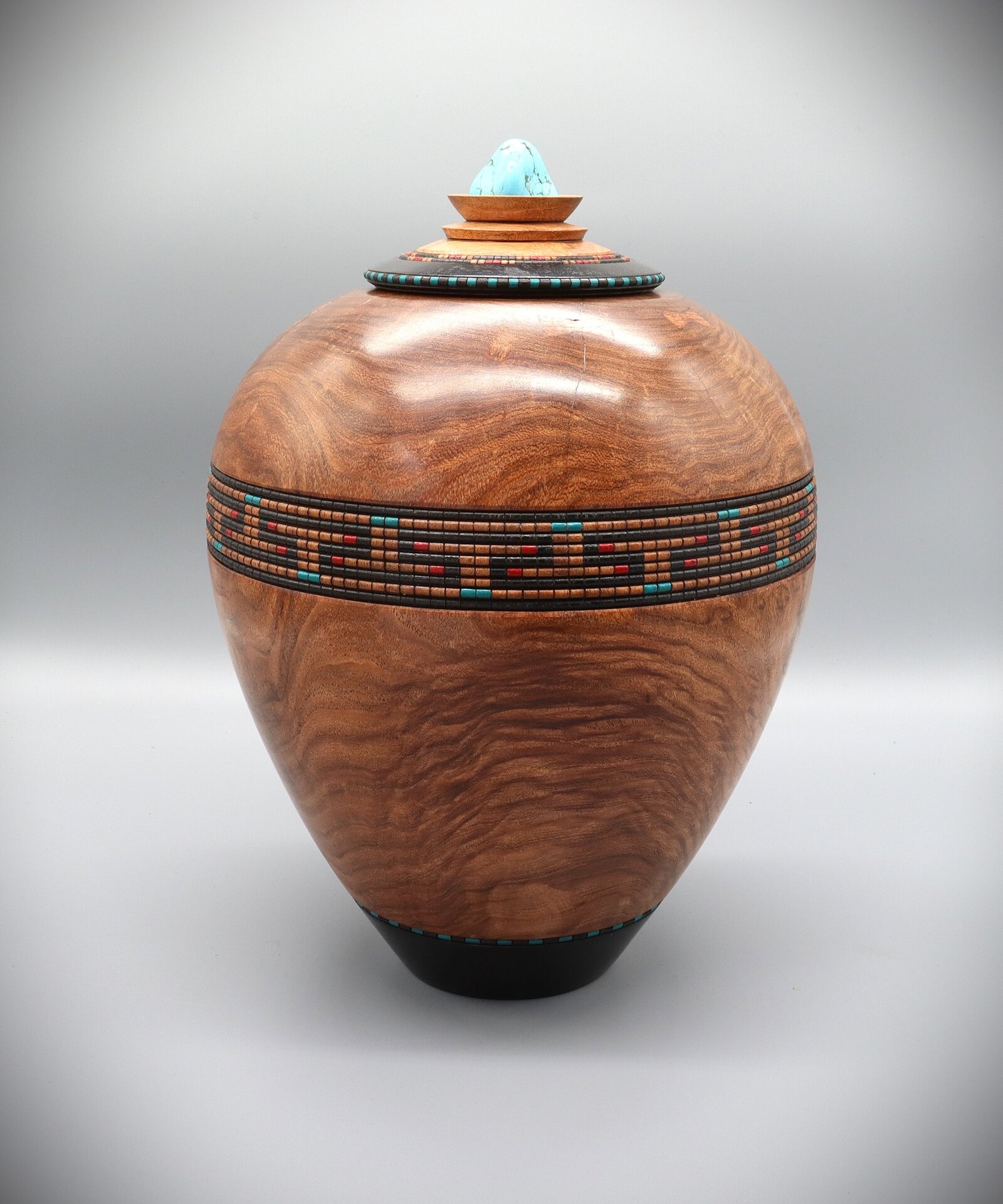 Mesquite Urn