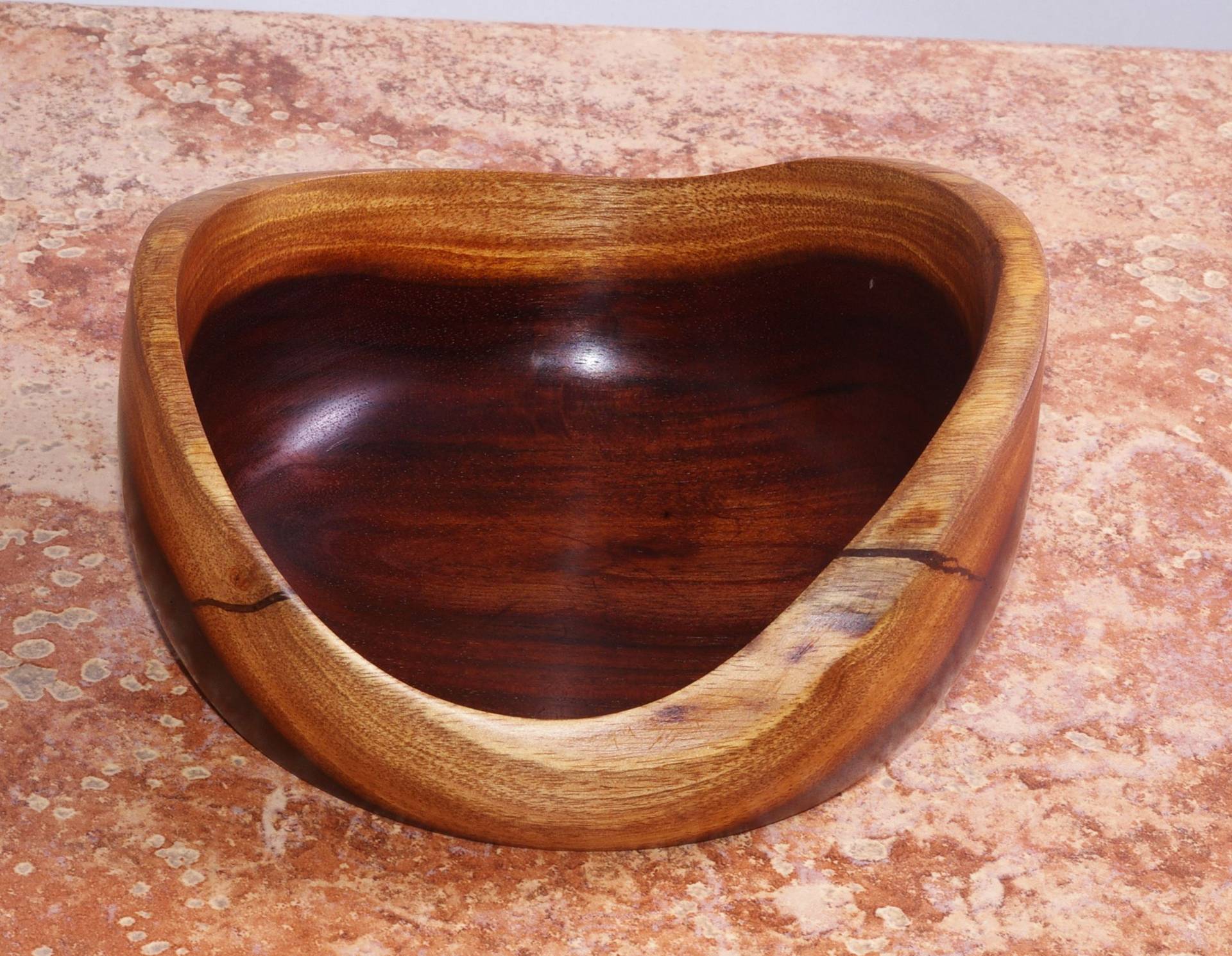 Natural edge Milo bowl