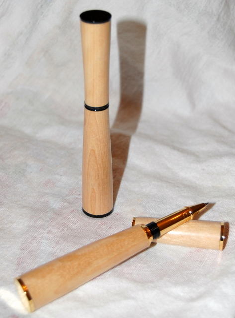 Panache pen, curly maple