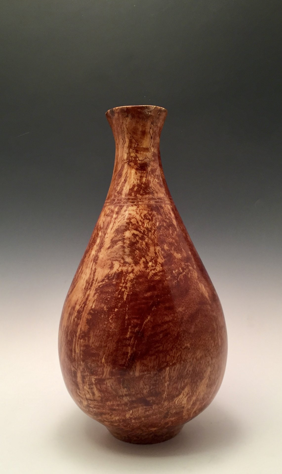 "Pele's Amphora"