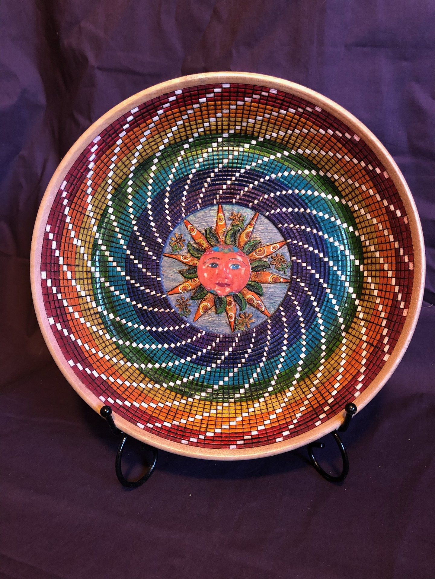 Random Rainbow Basket Illusion