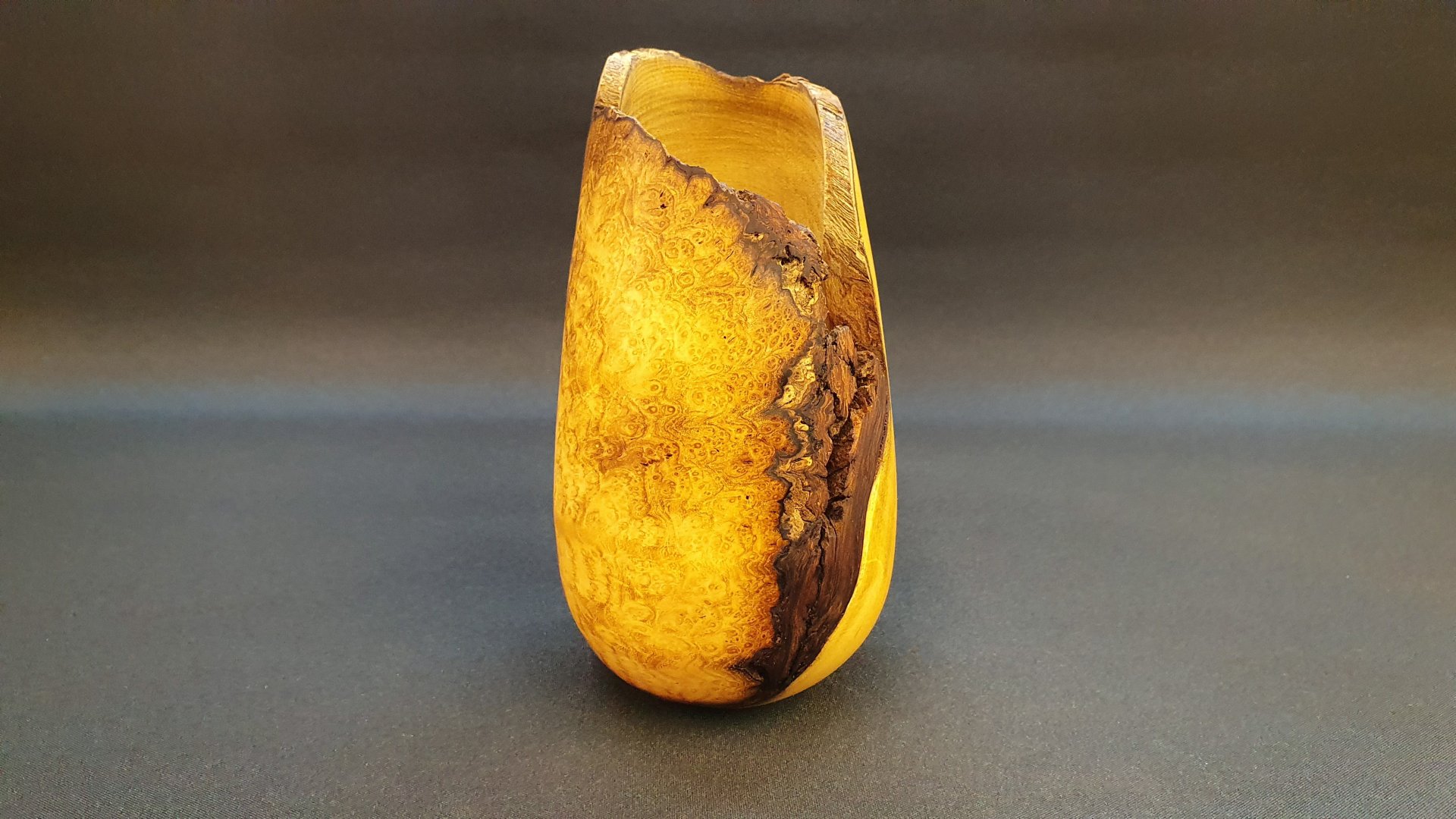 Robinia Burr Vase