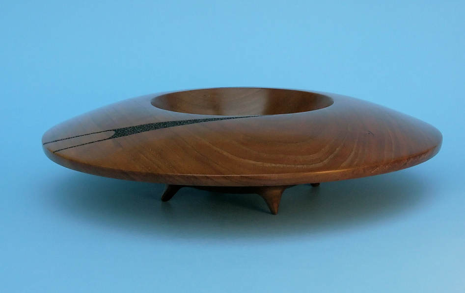 Saucer (Side View)