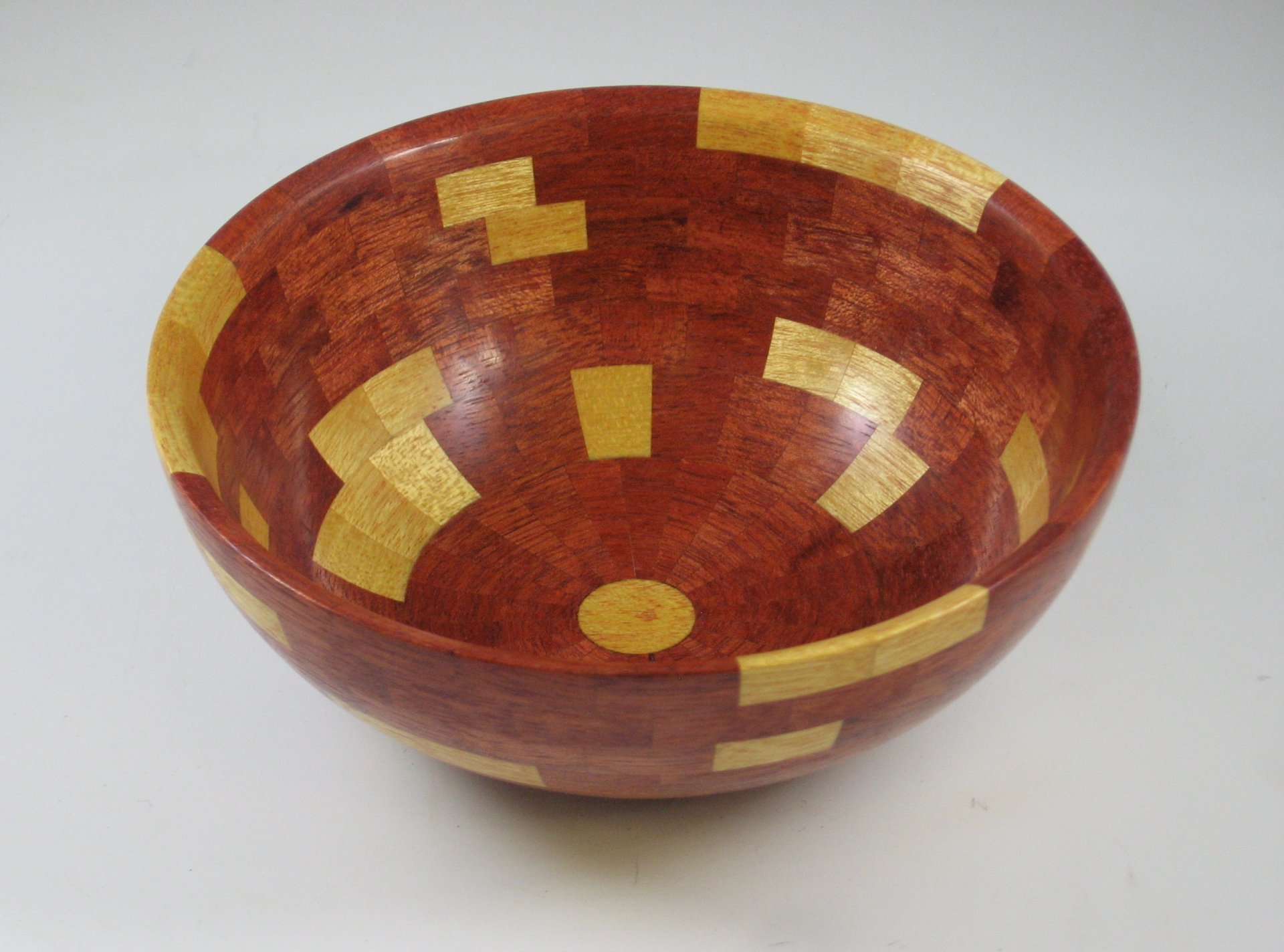 Segmented Bowl