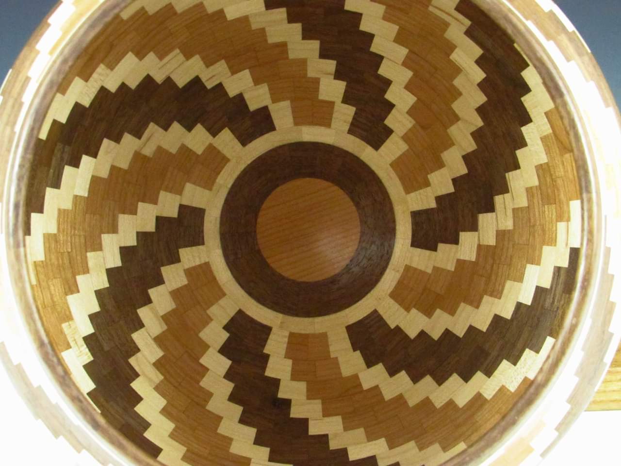 Segmented spiral bowl inside view