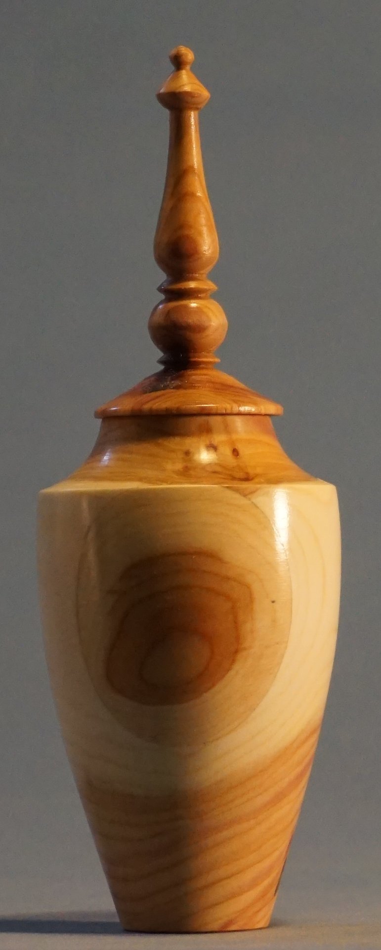 Serial 22021 Lilac Cremation Urn Model KXCT0205003