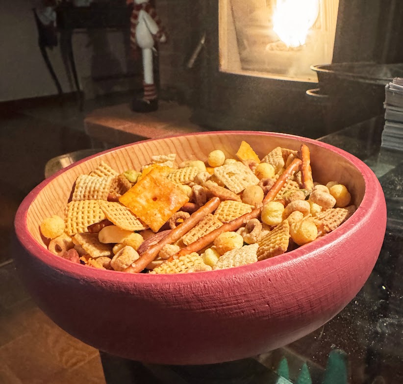 Snack bowl for evening relaxation