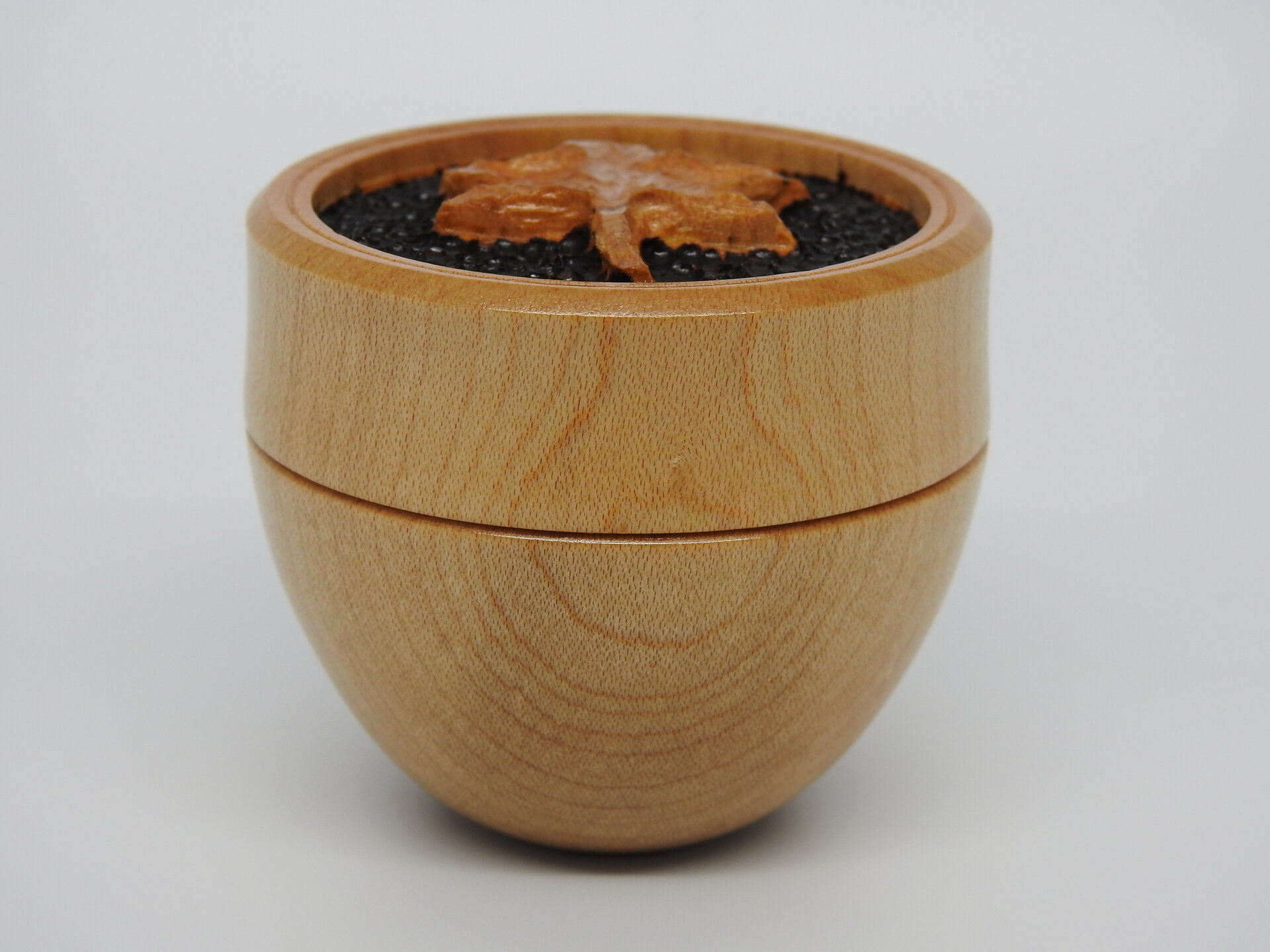 Sweetgum Leaf Lidded Box