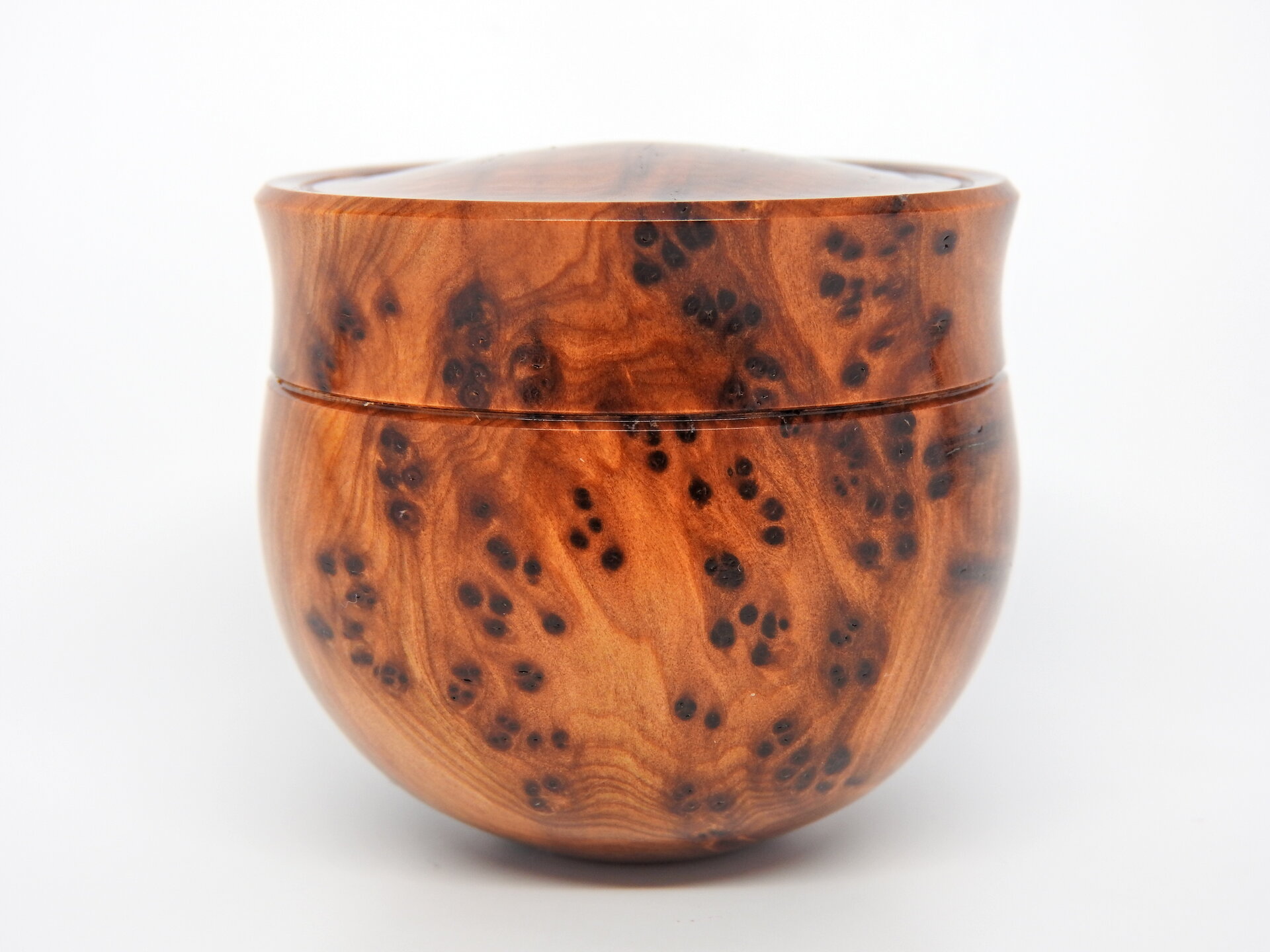 Thuya Burl Round Bottom Box