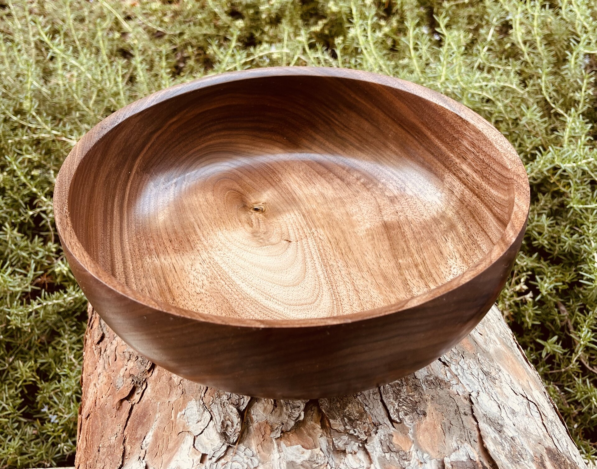 Walnut fruit bowl