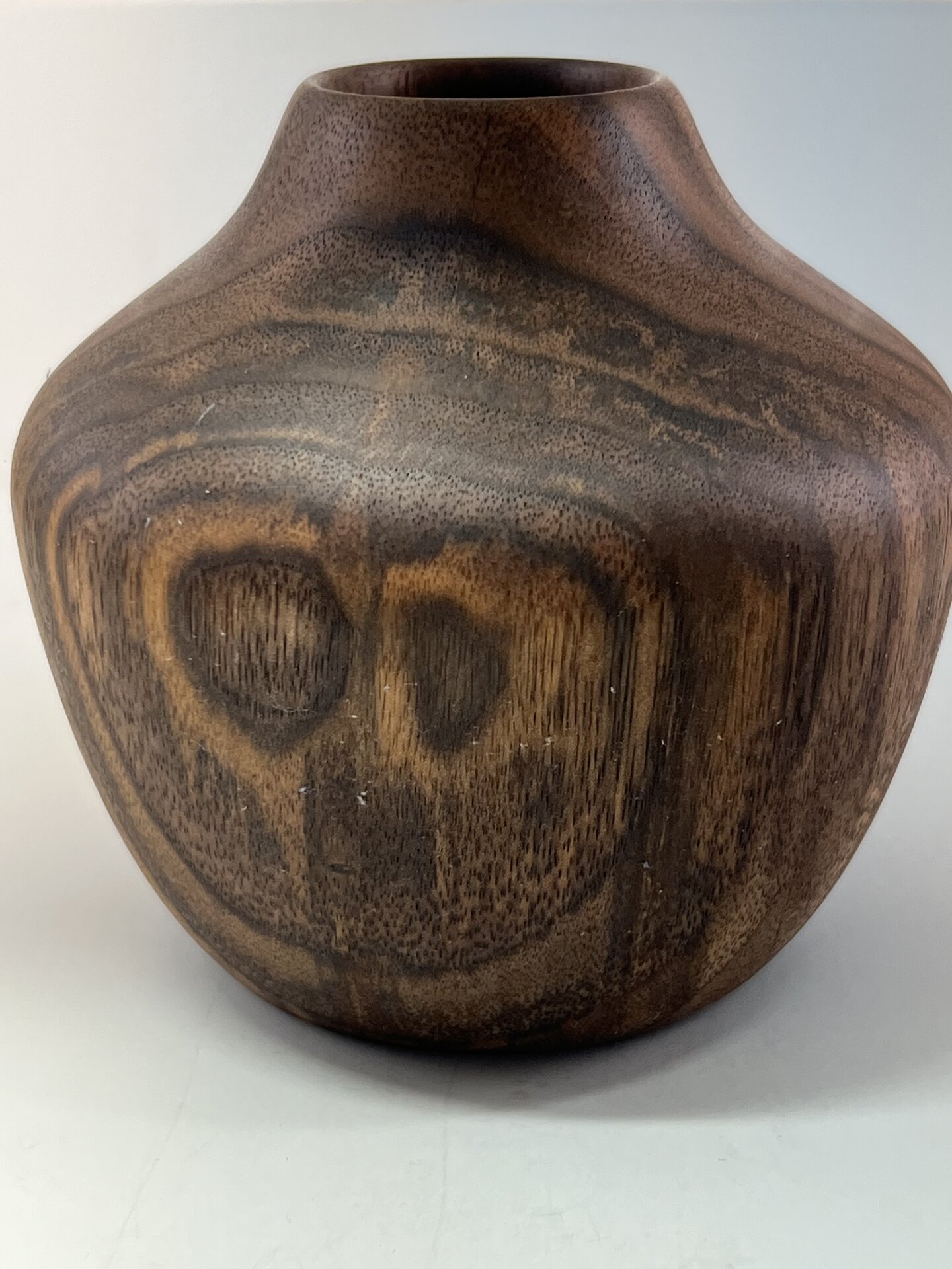 Walnut Hollow Form