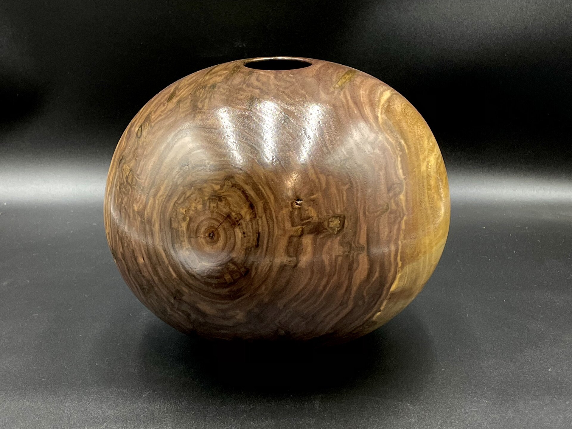 Walnut Hollow Form