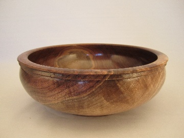 Walnut Salad Bowl