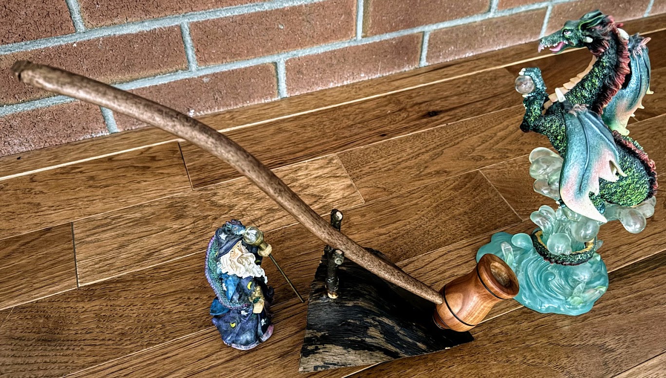 Wizard's pipe and stand