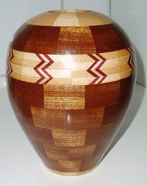 Zigzag urn